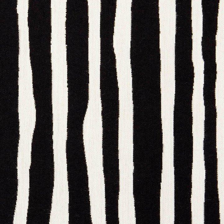 Svartvit Zebra 5cm Måttillverkade dynor - Kvarnby Textil AB